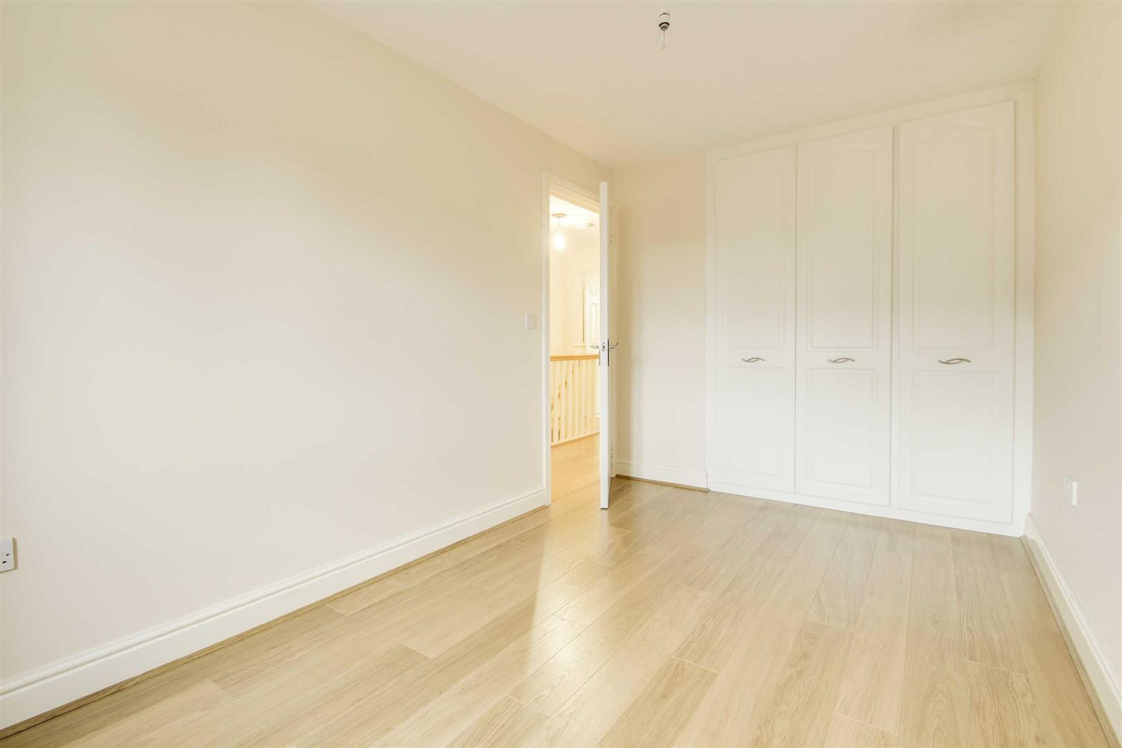 Selkirk Drive, Oakridge Park, Milton Keynes